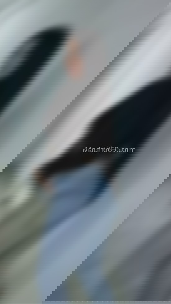 Una jovencita poderosa de pies a cabeza. 614714977. Citas en MADRID, MADRID. www.madrid69.com.
