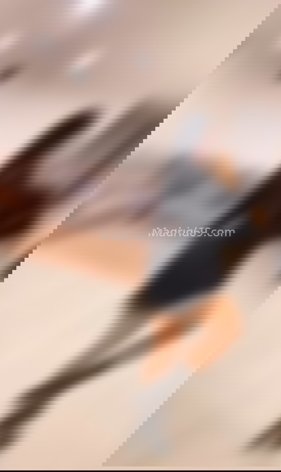 Una jovencita poderosa de pies a cabeza. 614714977. Citas en MADRID, MADRID. www.madrid69.com.