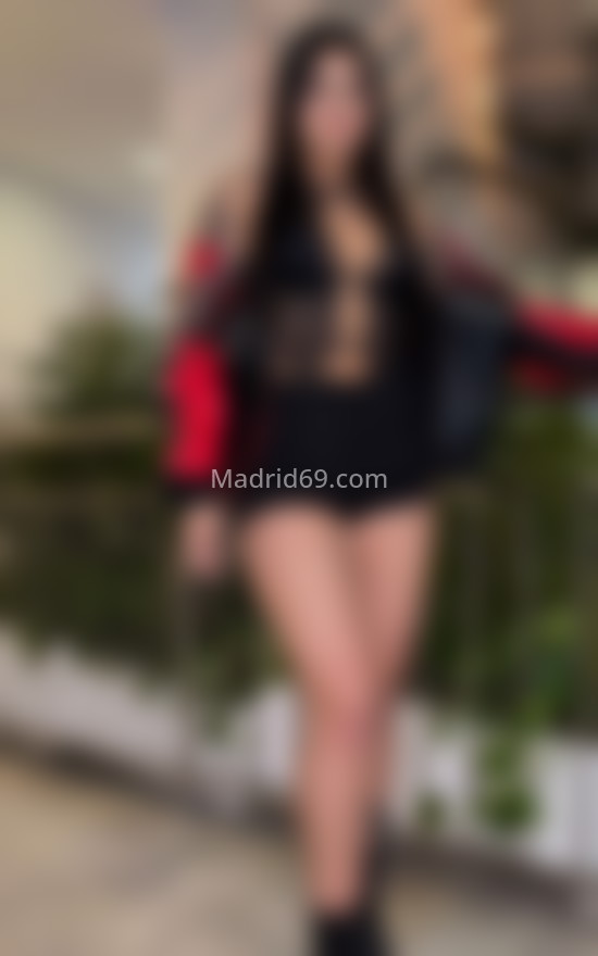 Andrea, colombiana 21 años. 642211952. Citas en MADRID, MADRID. www.madrid69.com.