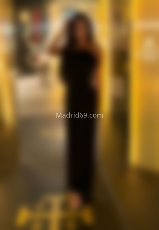 Akira, la elegancia personificada. 645979974. Citas en MADRID, MADRID. www.madrid69.com.