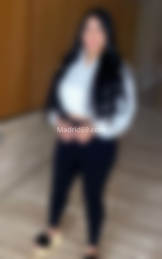 Estefany, joven colombiana. 672835619. Citas en MADRID, MADRID. www.madrid69.com.
