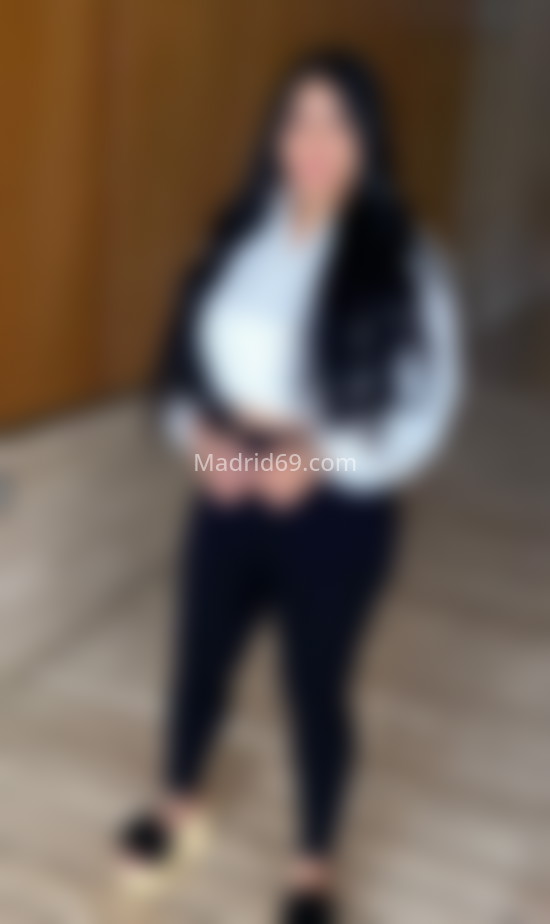 Estefany, joven colombiana. 672835619. Citas en MADRID, MADRID. www.madrid69.com.