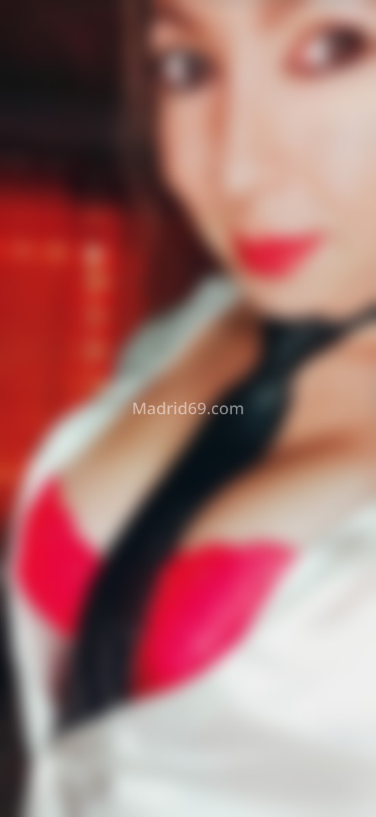 Camila, trans, cálida y cercana. 697667357. Citas en MADRID, MADRID. www.madrid69.com.