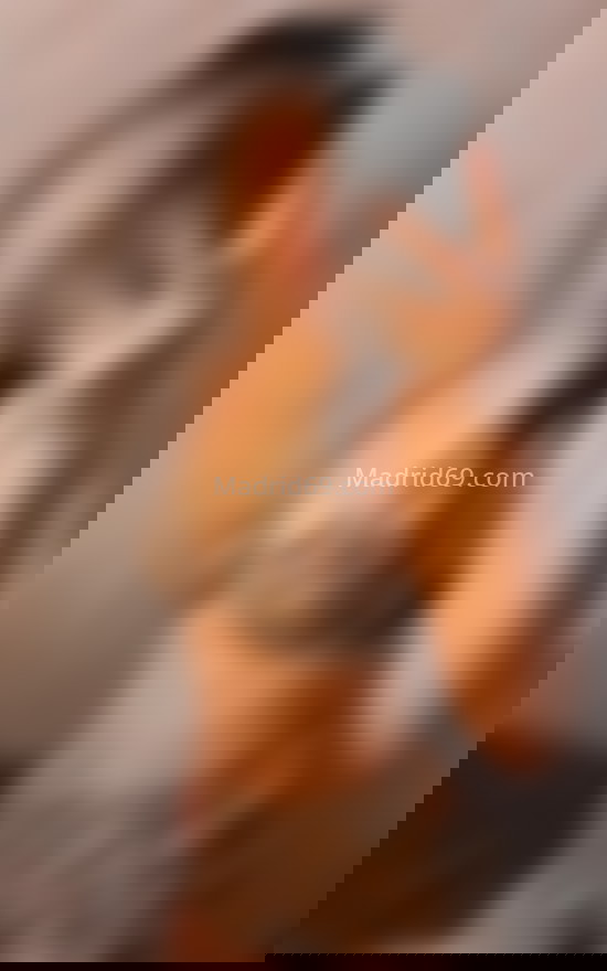 Araceli, jovencita divertida y alegre. 603292874. Citas en MADRID, MADRID. www.madrid69.com.