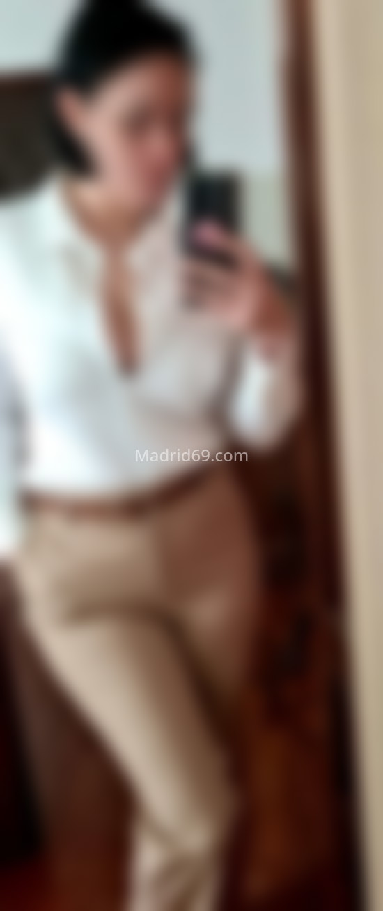 Lorena, chica del este. 640761084. Citas en MADRID, MADRID. www.madrid69.com.