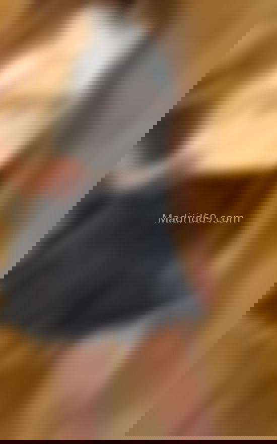 Cristina, jovencita de piel canela. 654445525. Citas en MADRID, MADRID. www.madrid69.com.