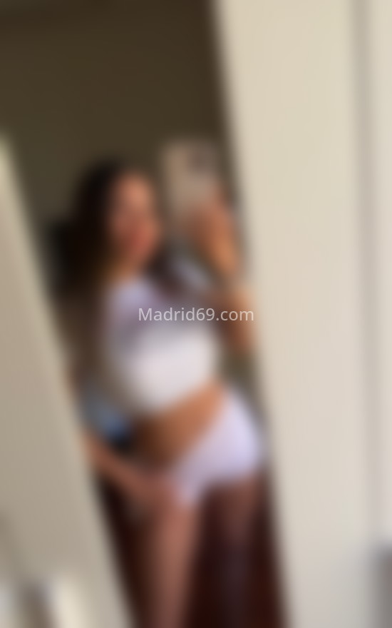 Cami, dulce latina, nueva por la zona. 624065283. Citas en MADRID, MADRID. www.madrid69.com.