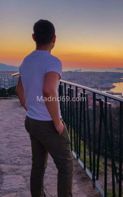 Alex. 695091078. Citas en MADRID, MADRID. www.madrid69.com.