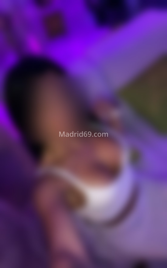 Pequeñita, manejable y apretadita. 641892900. Citas en MADRID, MADRID. www.madrid69.com.