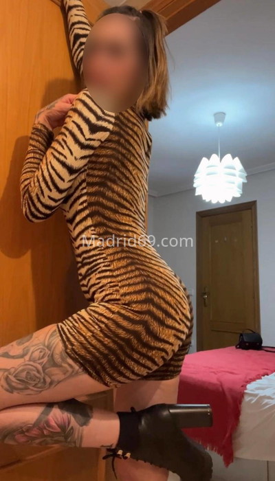 Zoe, brasileña amante de los piercing. 603993704. Citas en MADRID, MADRID. www.madrid69.com.