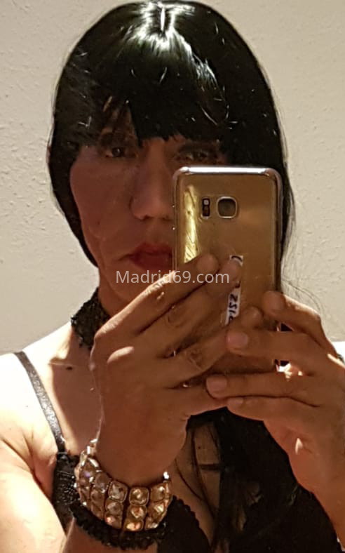 Erika, simpatica trans española. 643723125. Citas en MADRID, MADRID. www.madrid69.com.