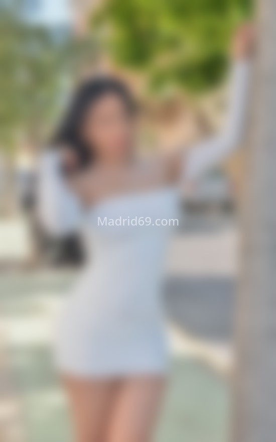 Samy, joven colombiana. 647558468. Citas en MADRID, MADRID. www.madrid69.com.