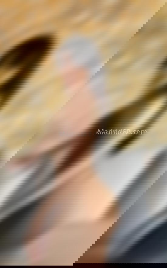 Mia, joven latina. 637541141. Citas en MADRID, MADRID. www.madrid69.com.