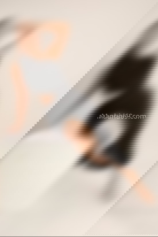 Lara, latina universitaria. 680726959. Citas en MADRID, MADRID. www.madrid69.com.