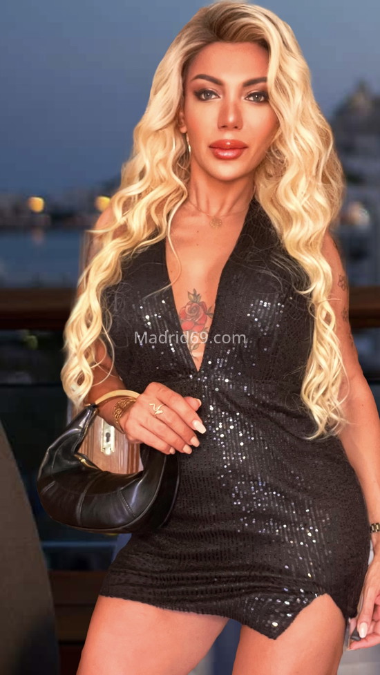 Amanda Lear, mujer trans. 685072699. Citas en MADRID, MADRID. www.madrid69.com.