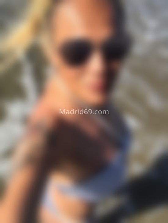 Ángela, trans argentina en Madrid. 605306169. Citas en MADRID, MADRID. www.madrid69.com.