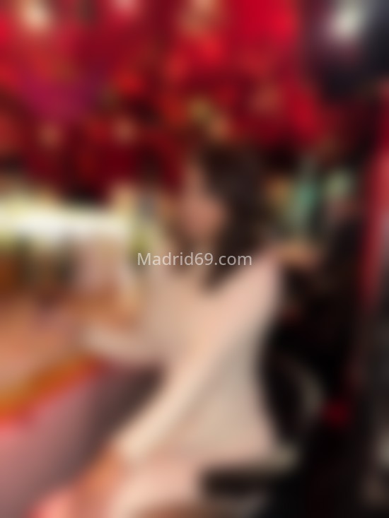 Emilly Muniz. 664214945. Citas en MADRID, MADRID. www.madrid69.com.