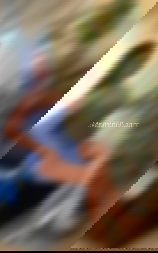 Mía, colombiana 22 años. 664874220. Citas en MADRID, MADRID. www.madrid69.com.
