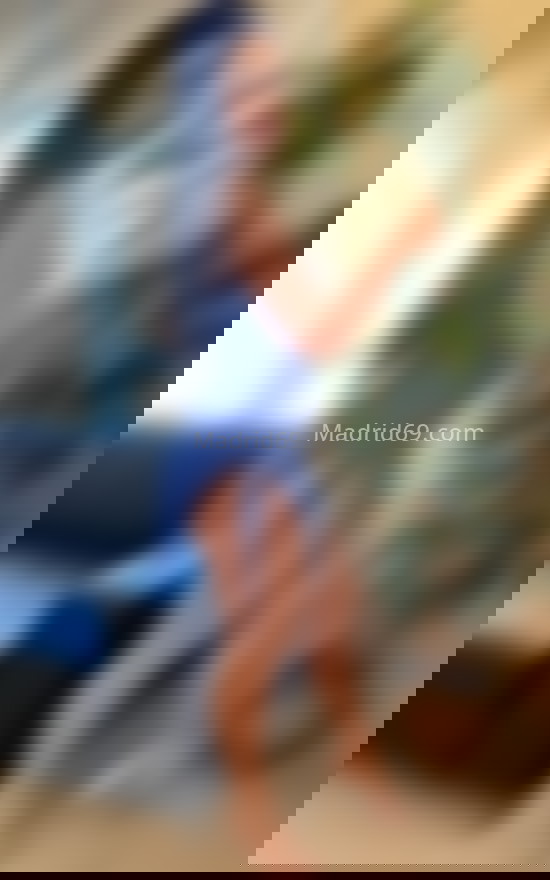 Mía, colombiana 22 años. 664874220. Citas en MADRID, MADRID. www.madrid69.com.