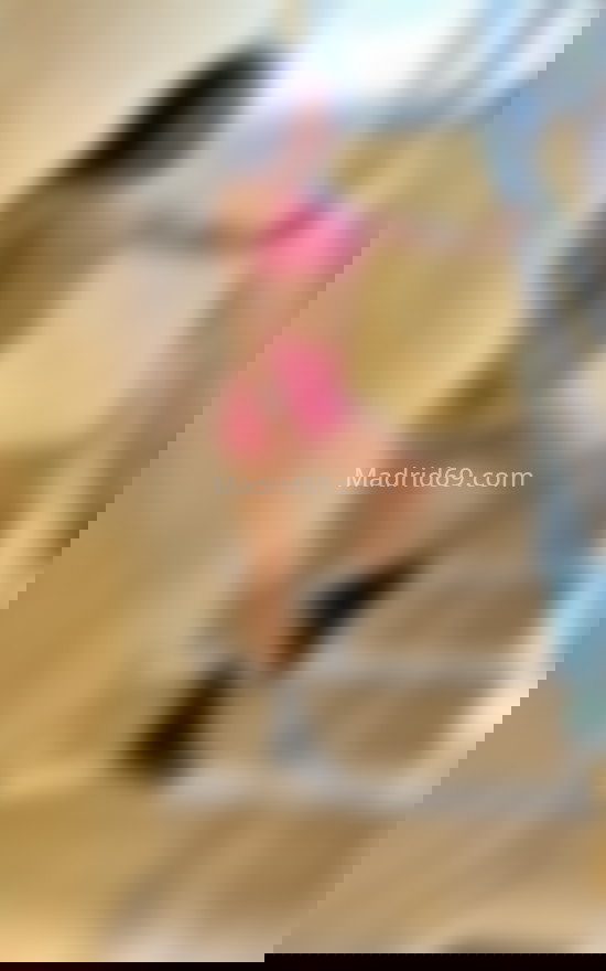 Nicol, colombiana de 24 años. 664874220. Citas en MADRID, MADRID. www.madrid69.com.