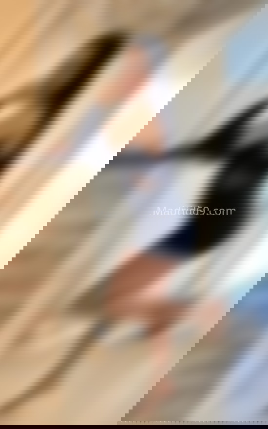 Mía, colombiana 22 años. 664874220. Citas en MADRID, MADRID. www.madrid69.com.