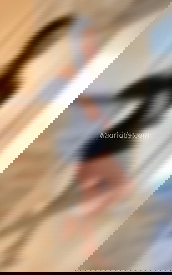 Mía, colombiana 22 años. 664874220. Citas en MADRID, MADRID. www.madrid69.com.