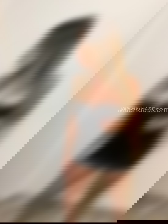 Victoria, jovencita latina rubia. 672560850. Citas en MADRID, MADRID. www.madrid69.com.