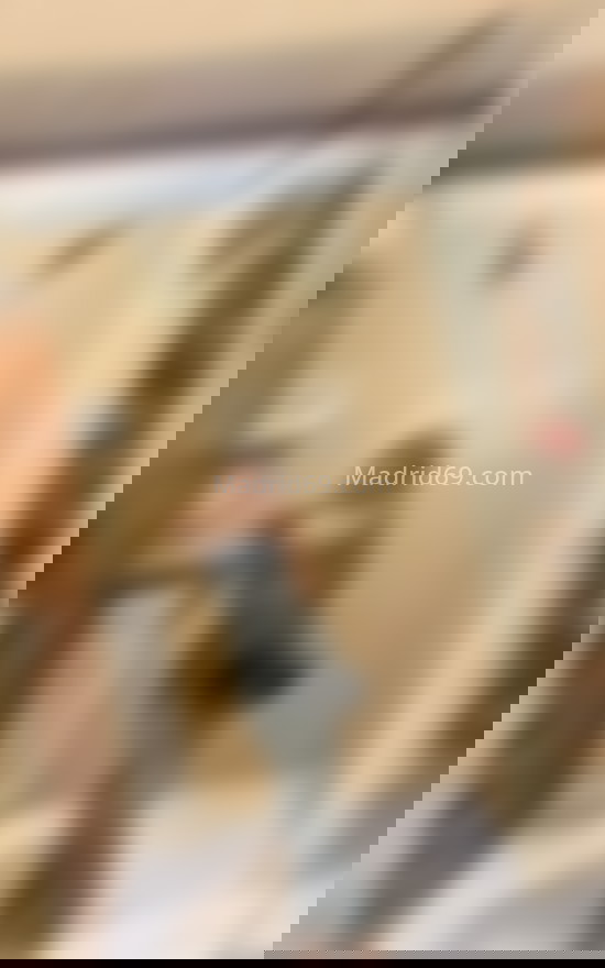 Aurora, jovencita encantadora. 641587445. Citas en MADRID, MADRID. www.madrid69.com.