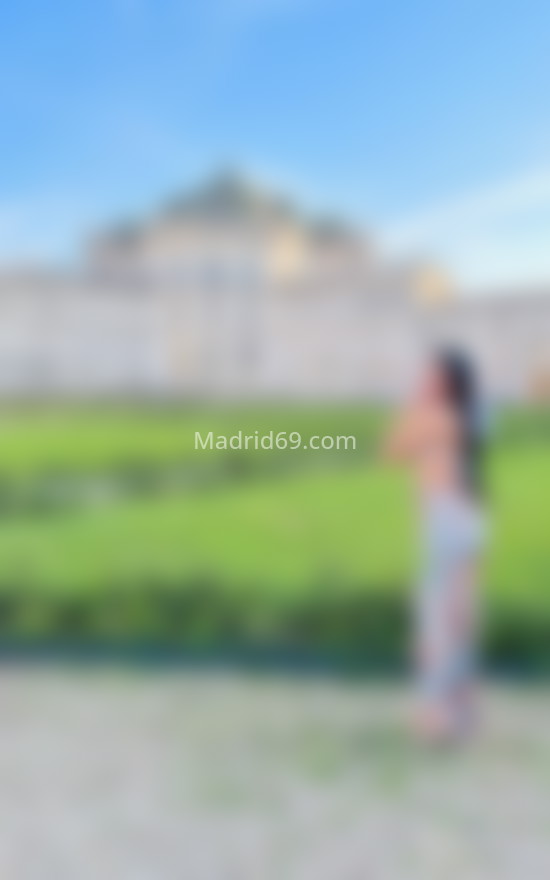 Aurora, jovencita encantadora. 641587445. Citas en MADRID, MADRID. www.madrid69.com.