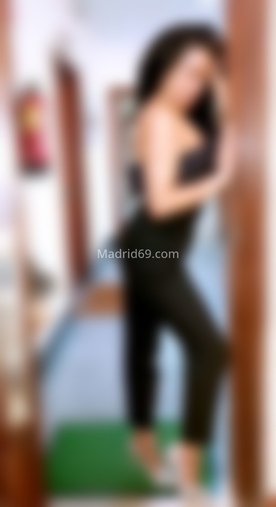 Dany, cubanita mulata independiente. 613763802. Citas en MADRID, MADRID. www.madrid69.com.