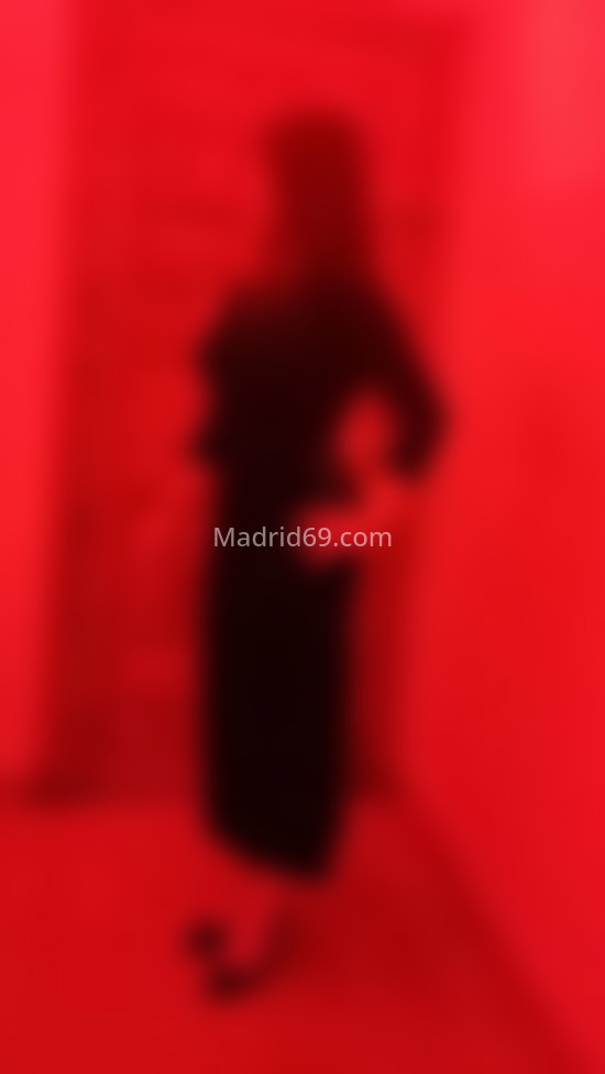 Elegantes mujeres orientales . 606422776. Citas en MADRID, MADRID. www.madrid69.com.