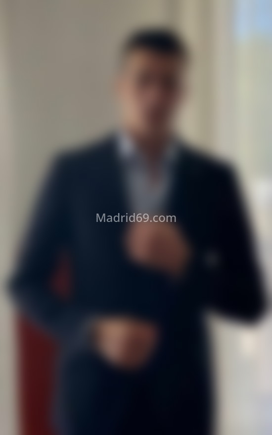 Nuevo por aqui. 613109913. Citas en MADRID, MADRID. www.madrid69.com.