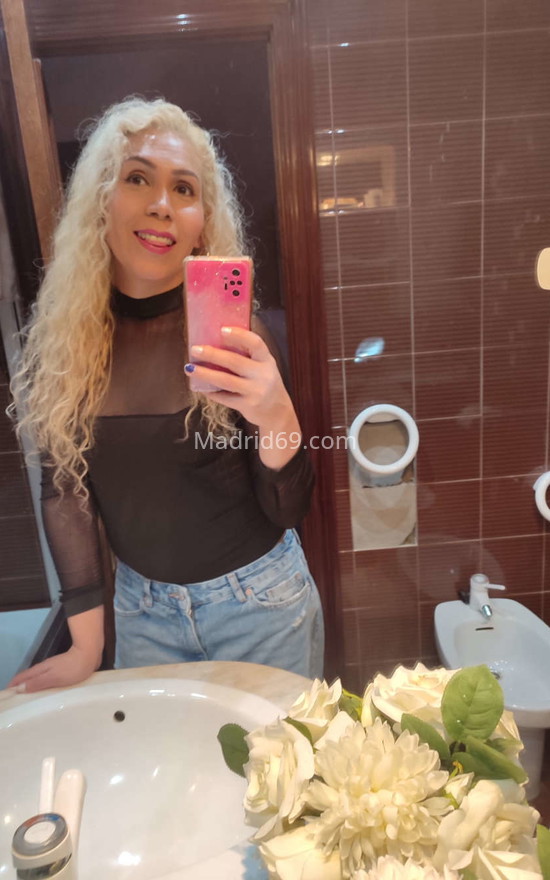 Katerine, trans. 612272133. Citas en MADRID, MADRID. www.madrid69.com.