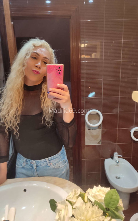 Katerine, trans. 612272133. Citas en MADRID, MADRID. www.madrid69.com.