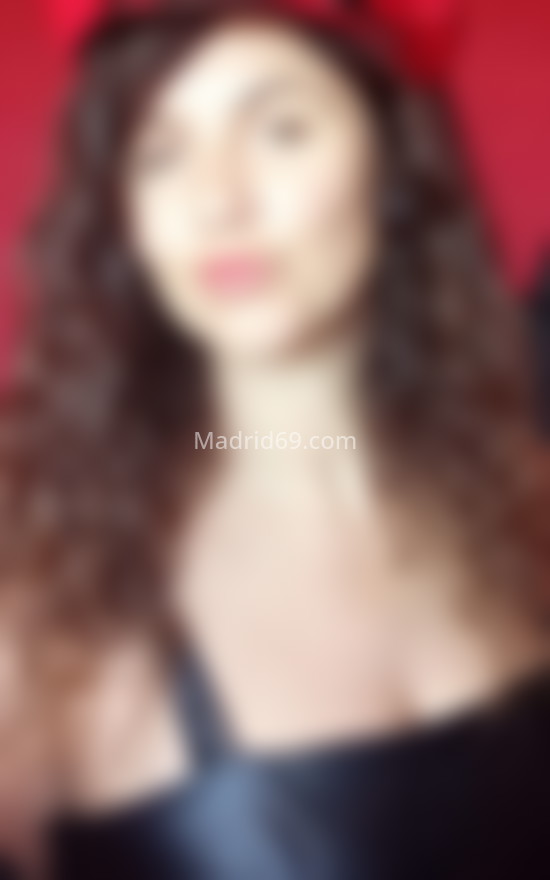 Mistress Gina, bdsm Dominatrix . 644716207. Citas en MADRID, MADRID. www.madrid69.com.