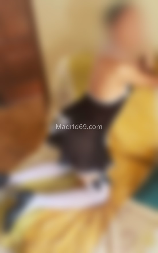 Dalia, femenina y delicada como una flor. 672026388. Citas en MADRID, MADRID. www.madrid69.com.
