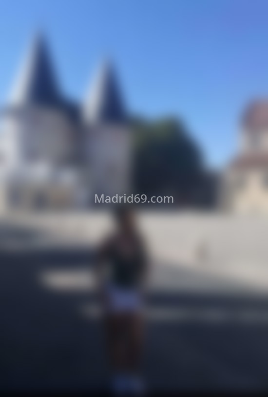 Andrea. 613827424. Citas en MADRID, MADRID. www.madrid69.com.