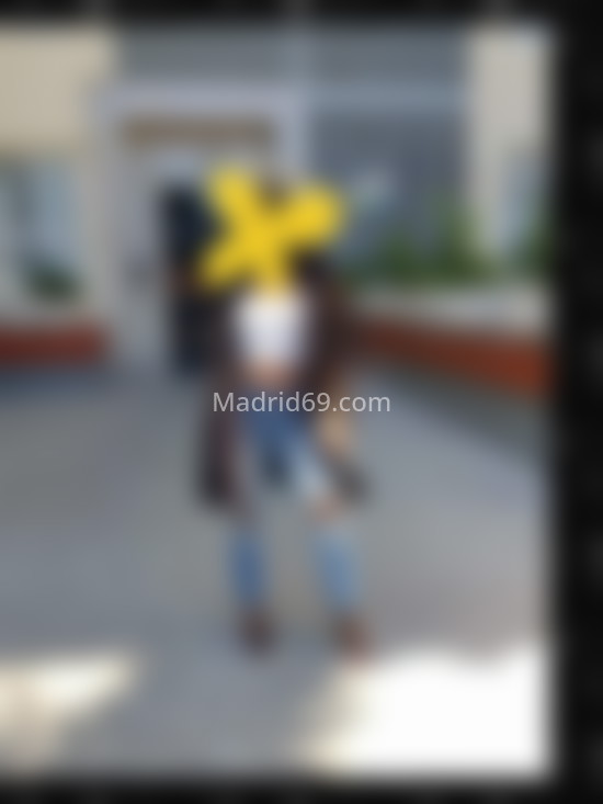 Maya, jamaicana 22 años. 604230625. Citas en MADRID, MADRID. www.madrid69.com.