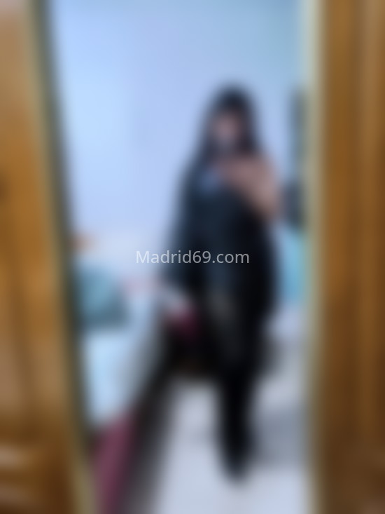 Rebecca, chica trans latina bilingüe. 641849730. Citas en MADRID, MADRID. www.madrid69.com.