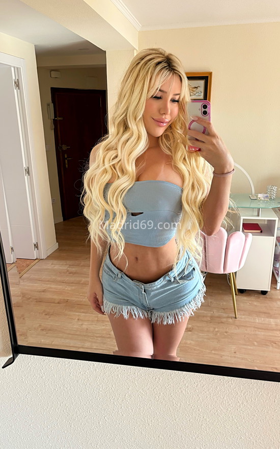 Kym, trans latina muy guapa. 667562650. Citas en MADRID, MADRID. www.madrid69.com.
