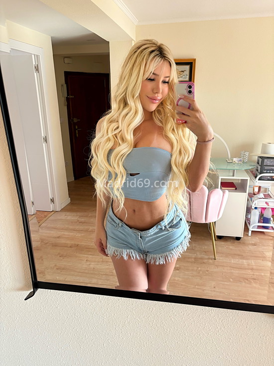 Kym, trans latina muy guapa. 667562650. Citas en MADRID, MADRID. www.madrid69.com.