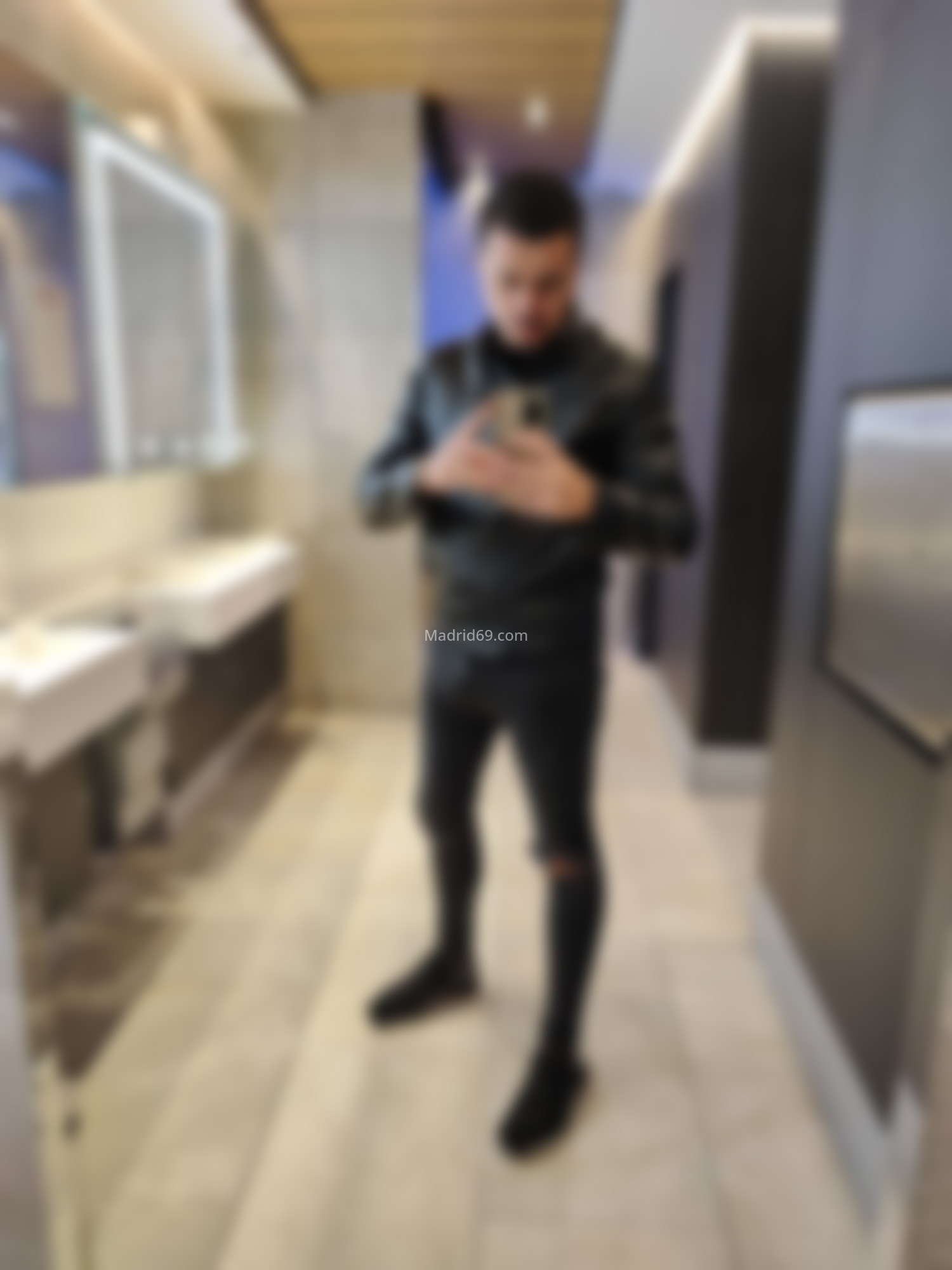 Leo, joven y activo independiente . 613582509. Citas en MADRID, MADRID. www.madrid69.com.