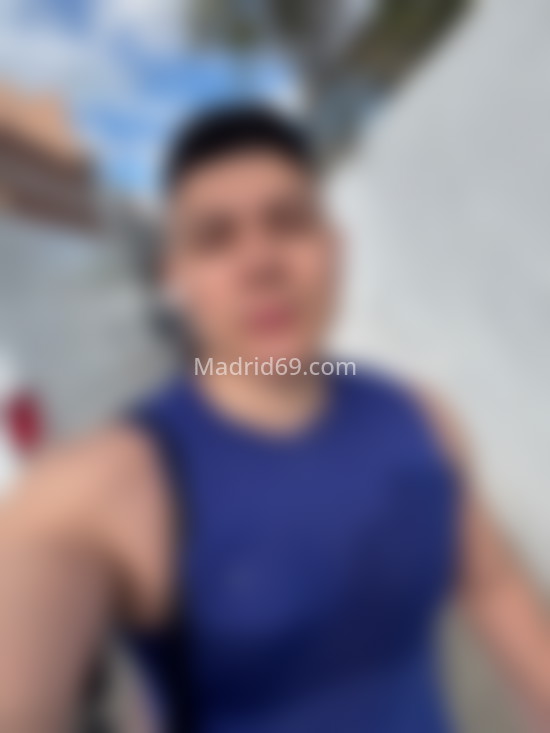 Daniel, colombiano  de 23 años. 688753947. Citas en MADRID, MADRID. www.madrid69.com.