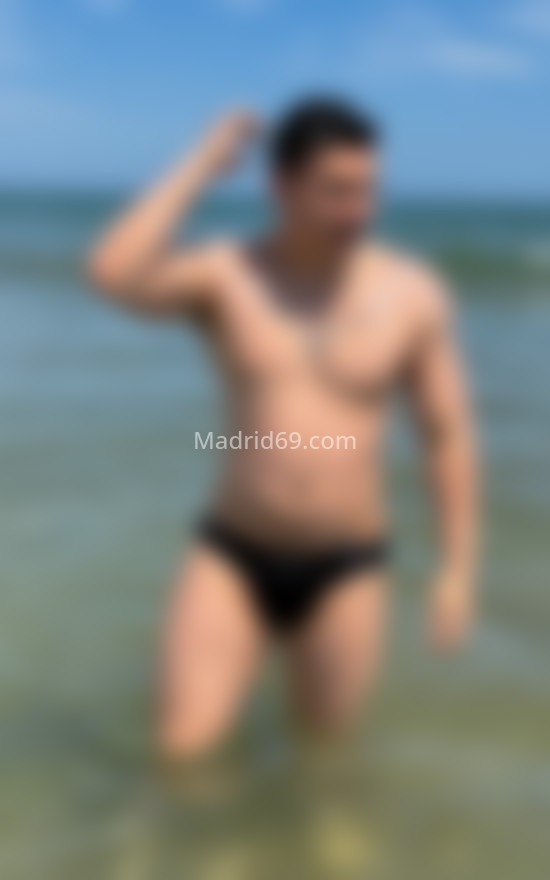 Daniel, colombiano  de 23 años. 688753947. Citas en MADRID, MADRID. www.madrid69.com.