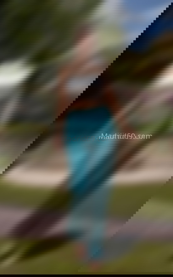 Nadine, mujer con estilo y elegante. 670920581. Citas en MADRID, MADRID. www.madrid69.com.