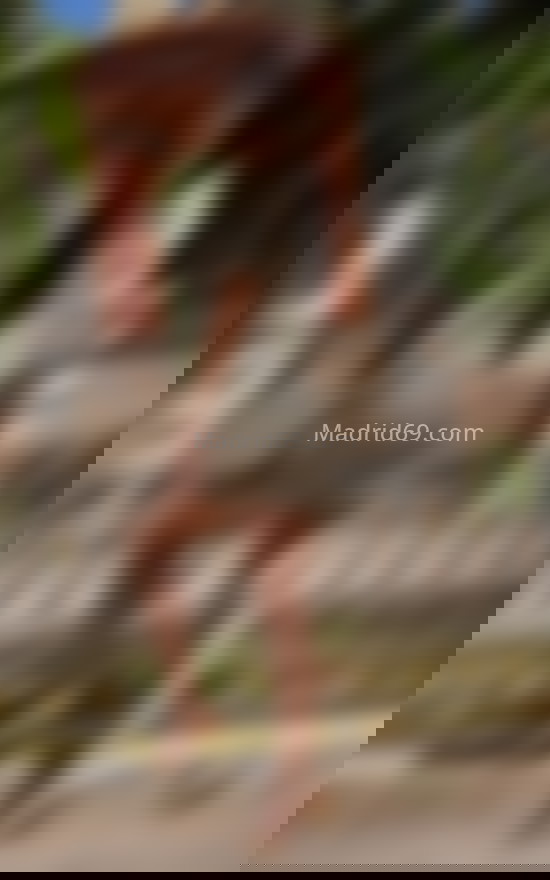 Nadine, mujer con estilo y elegante. 670920581. Citas en MADRID, MADRID. www.madrid69.com.