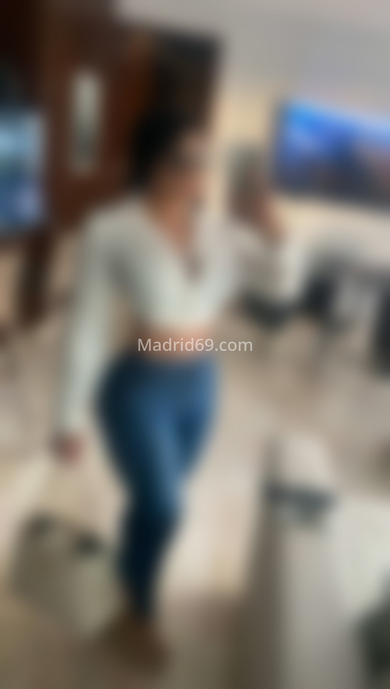  Andrea . 678338605. Citas en MADRID, MADRID. www.madrid69.com.