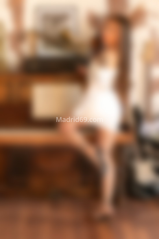 Celeste, muy simpática y elegante!. 681964147. Citas en MADRID, MADRID. www.madrid69.com.