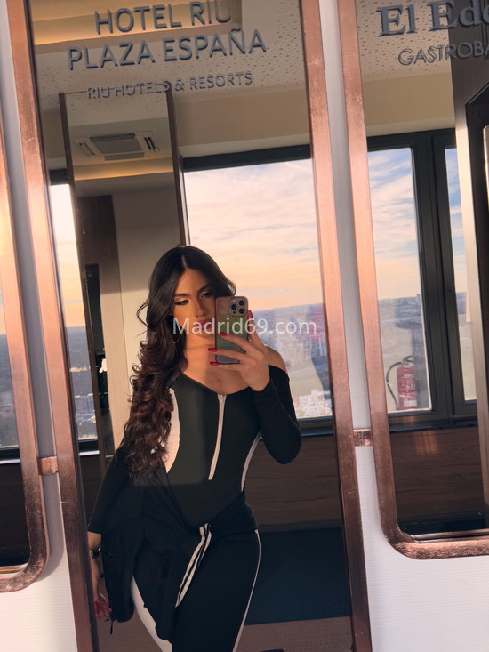 Andrea, trans latina . 686857224. Citas en MADRID, MADRID. www.madrid69.com.