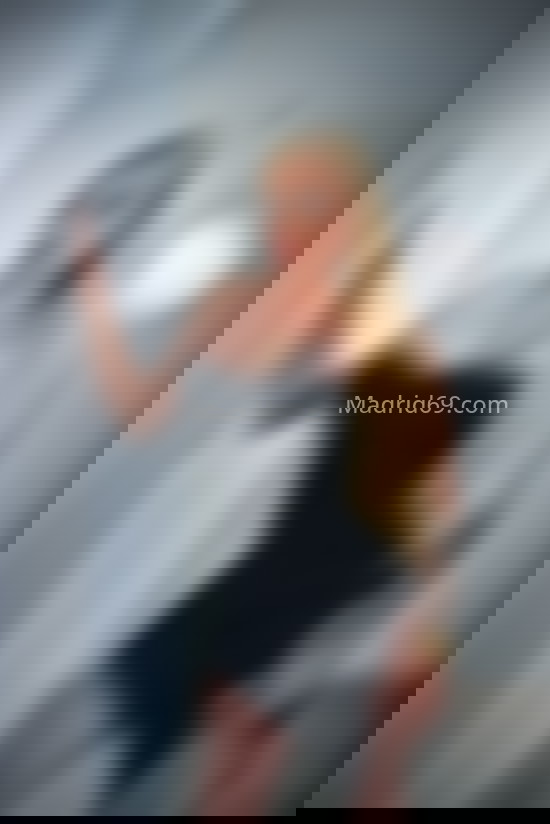 Verónica, chica trans muy alegre . 613417790. Citas en MADRID, MADRID. www.madrid69.com.